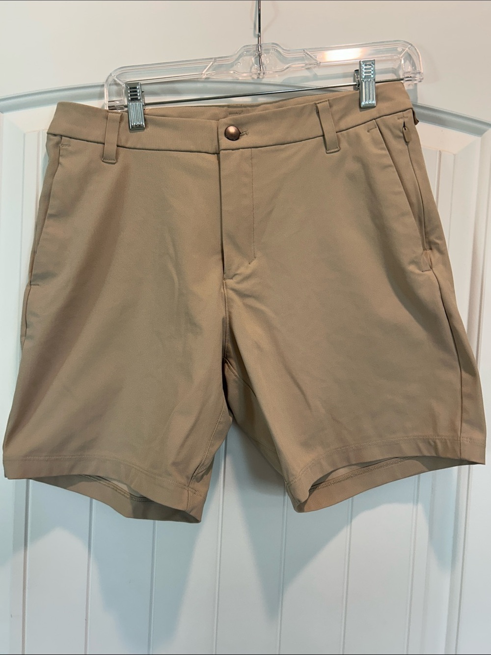lululemon athletica Men's Khaki Shorts